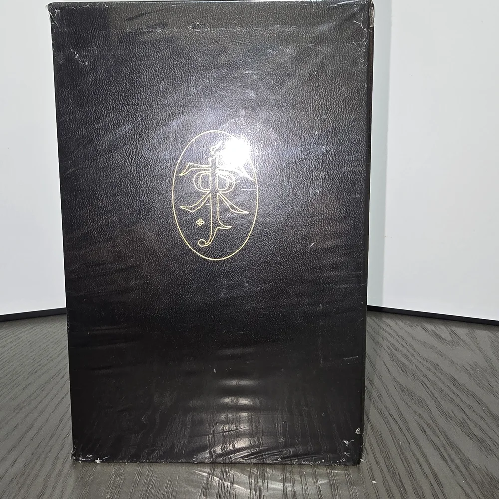 Book Set - Picture 2 of 3